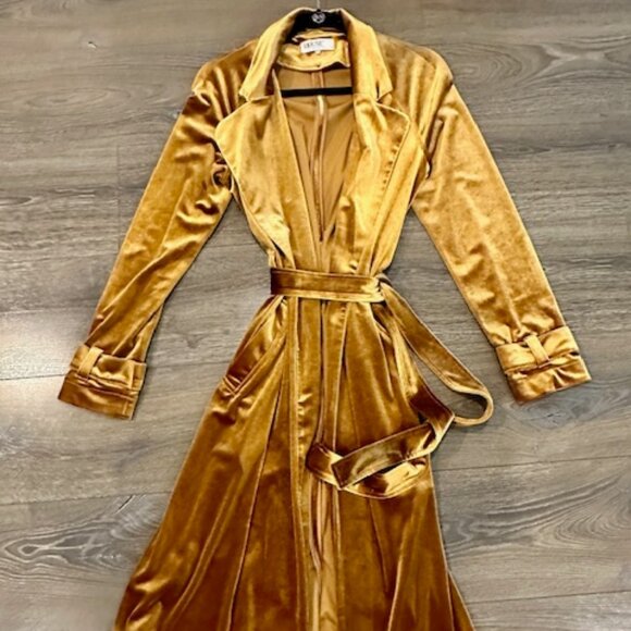 House of CB Jackets & Blazers - House of CB Velvet Duster Coat
